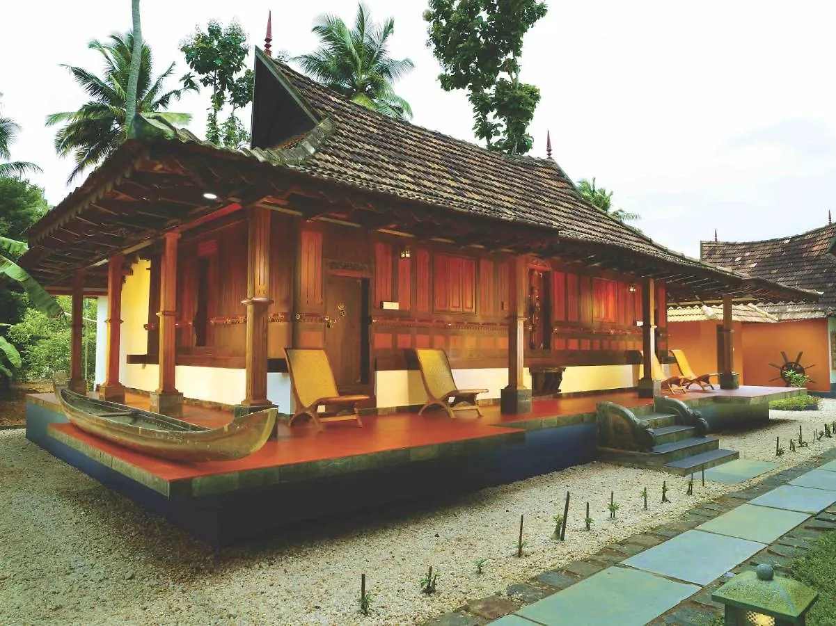Resort Palmdale Heritage Champakulam