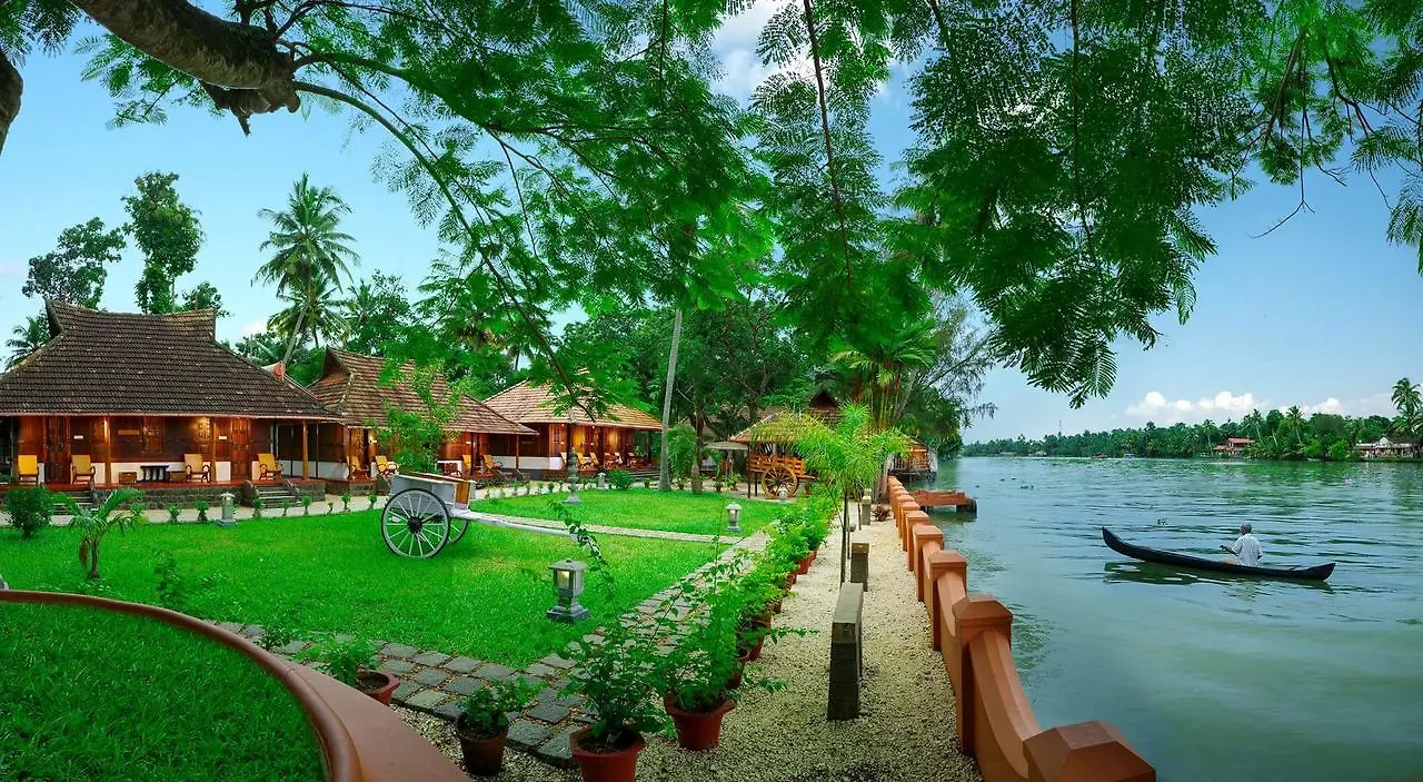 منتجع Palmdale Heritage Champakulam
